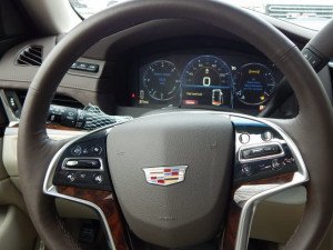 Cadillac Escalade Luxury - 09